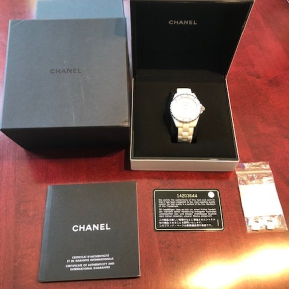 CHANEL J12 White Ceramic 38mm Diamond Dial Automatic Watch - H1629 - Picture 2 of 7